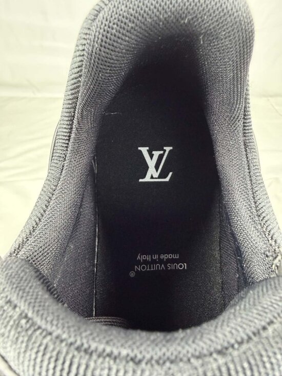 Louis Vuitton LV Trainer Sneaker US 11 SPB-TS 366139 main image 9